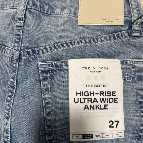 NWT rag & bone
Featherweight Sofie Mira Jean - Picture 3 of 4